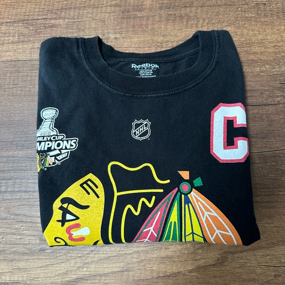 Chicago Blackhawks Jonathan Toews 2010 Stanley Cup Champions T shirt size Large - Picture 3 of 4